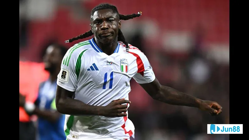 Hulbuk player in action against Barkchi Hisor in a tense match