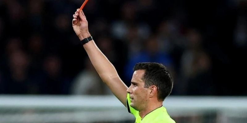 Kèo thẻ đỏ hiệp 2 – ROI 94% “ăn” lớn nhất 2025