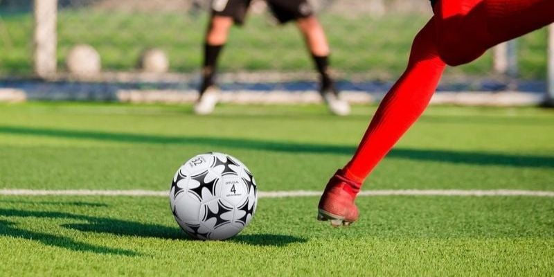 Tiền Đạo Cắm - Cùng Jun88 Khám Phá Vai Trò Và Kỹ Năng Cần Có 5 Kỹ năng dứt điểm quyết định hiệu quả tấn công