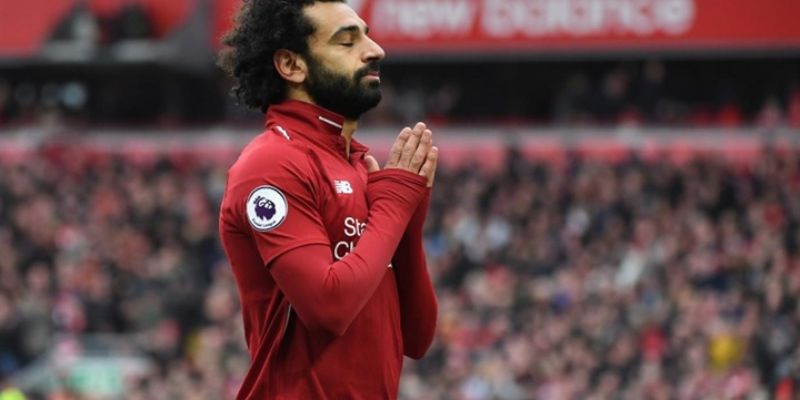 Tiền Đạo Cánh Phải Đỉnh Nhất 2025 – Vua Phá Lưới Jun88 Chọn 5 Mohamed Salah – “Vua Ai Cập” là tiền đạo bất bại ở tuổi 33